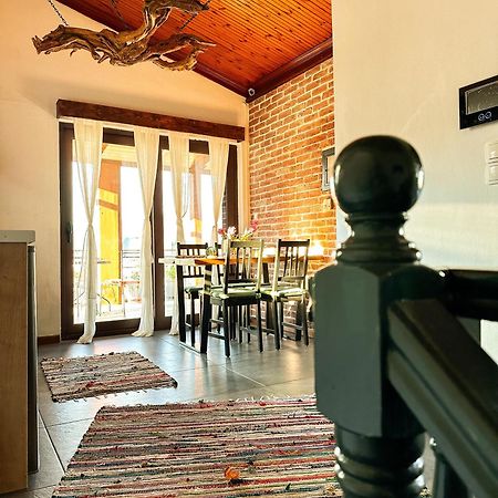 Meli'S House Apartment Янина Екстериор снимка